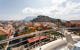 Nautilus, moderno ático en el puerto de Dénia